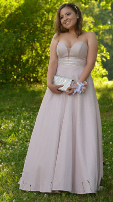 maxprom16.jpg