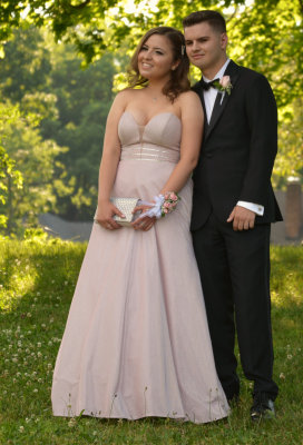 maxprom2.jpg