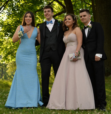 maxprom4.jpg