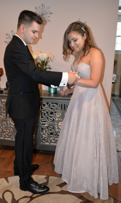 maxprom7.jpg
