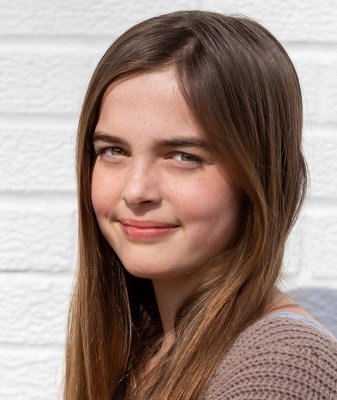 Beautiful Girl in the Spring-4.jpg