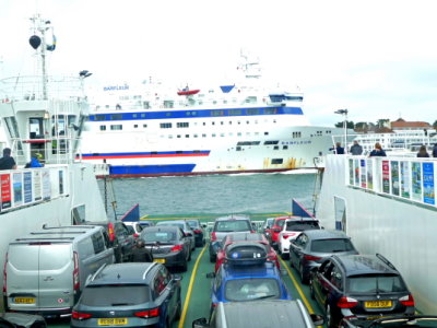 'BARFLEUR' - @ Sandbanks Chain Ferry, Poole Harbour (Leaving)