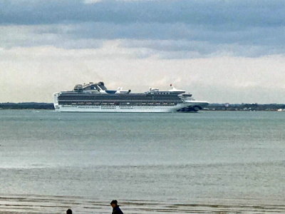 Sapphire Princess (2004) Passing Ryde, Isle of Wight