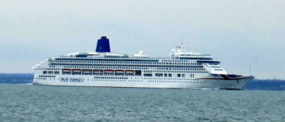ORIANA (1995) Southampton leaving from Ryde