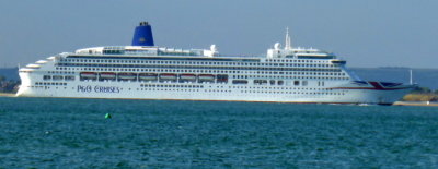 ORIANA (1995) Southampton leaving from Ryde