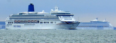 ORIANA (1995) Southampton leaving from Ryde