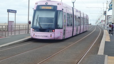 Bombardier Flexity2 003 @ North Shore Heading to Star Gate