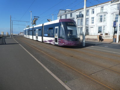Bombardier Flexity2 017 Leaving Pleasant Street heading to Star Gate