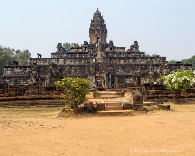 Bakong Temple, Rolous