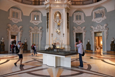 Borromean Palace Interior