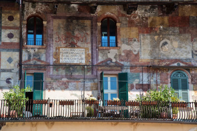 Facade of a building in Verona's Piazza delle Erbe
