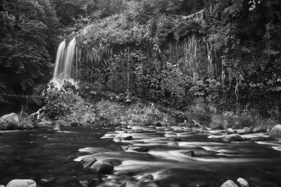 Mossbrae Falls