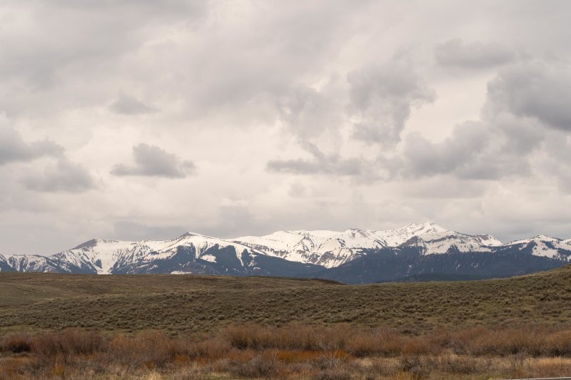 idaho mountans 1.jpg