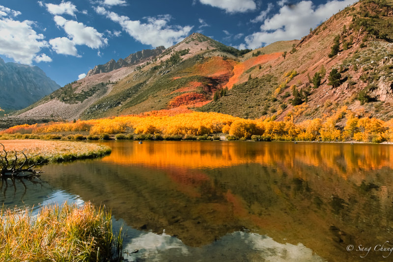autumn colors of the North Lake
