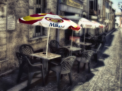 Street Cafe
