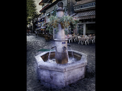Fountain - St Maxime