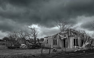 Abandoned (3/10)