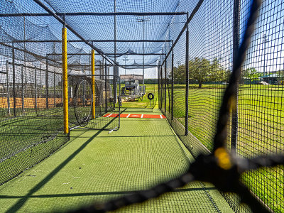 Pitchers warm up cage? Batting cage? (4/7)