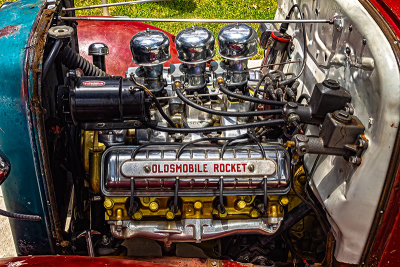 1932 Ford Hot Rod engine closeup.
