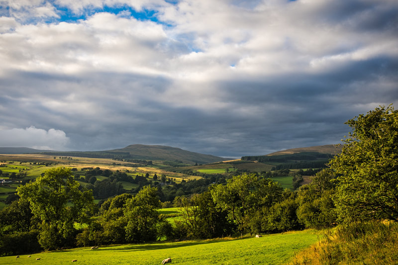 Fan Nedd and Blaen Llia.