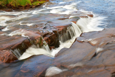Afon Llia.