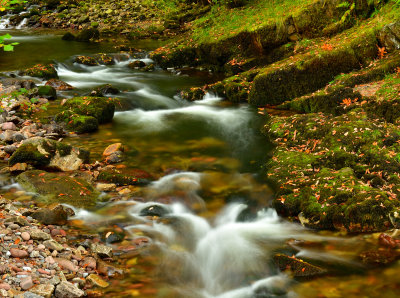 Afon Nedd Fechan at Pont Melin-fach.