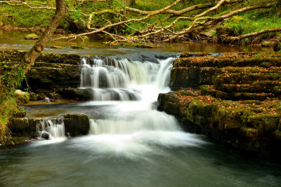 Unnamed falls near Pont Melin-fach.