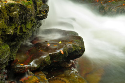 Unnamed falls near Pont Melin-fach.