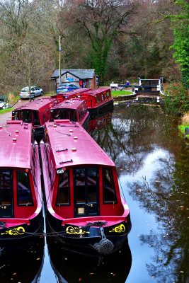 Brecon and Monmouthshire Canal. Llangynidr Locks.