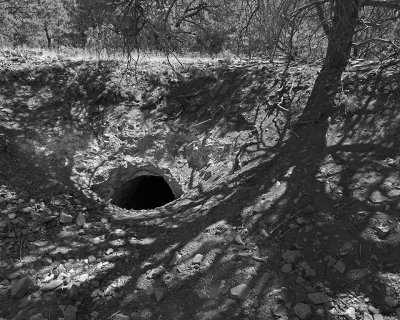 Juanita mine: into the earth