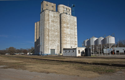 Drummond, Oklahoma Concrete Grain Elevators.