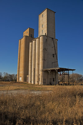 Kingfisher, Oklahoma Concrete Grain Elevators.