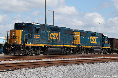 CSX #2002 and CSX #2787