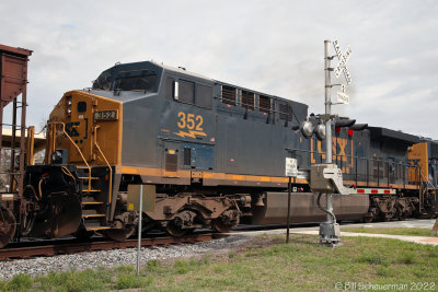 CSX 352