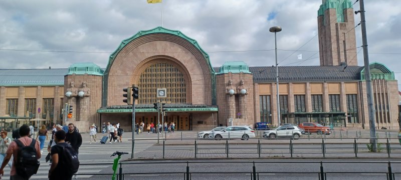 Helsinki Central Station(1919) was chosen as one of the world's most beautiful railway stations by BBC in 2013