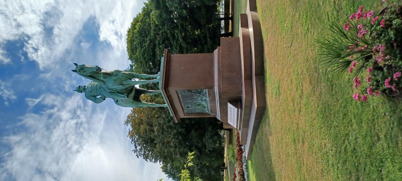 Kaiser Wilhelm I equestrian statue intended as a reconciling gesture by Kiel to Prussia