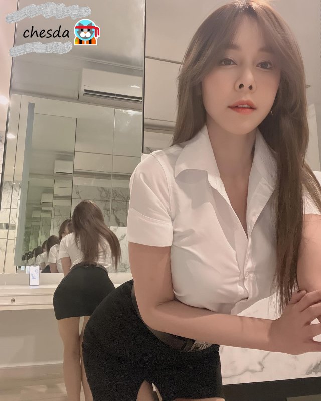 mirrors.jpg
