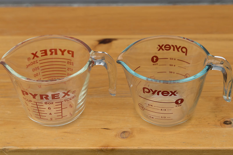 4/3/2019  Two Pyrex measuring cups