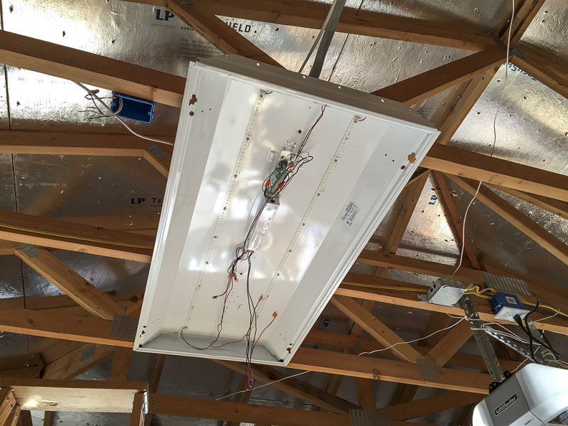 Lithonia Lighting 2GTL4 2' x 4' LED troffer