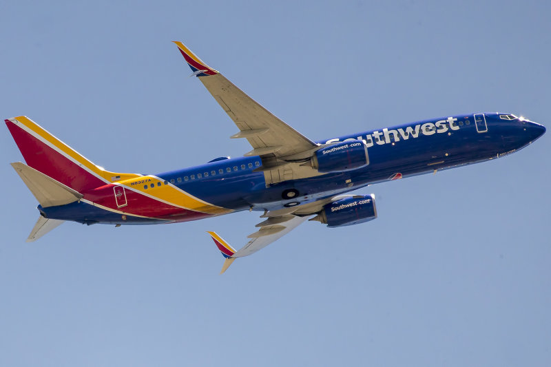 6/10/2021  Southwest Airlines Boeing 737-8H4 #37009  N8327A