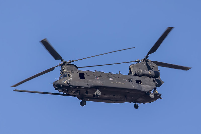 9/20/2021  US Army Boeing MH 47G Chinook Special Operations Helicopter  04-03738