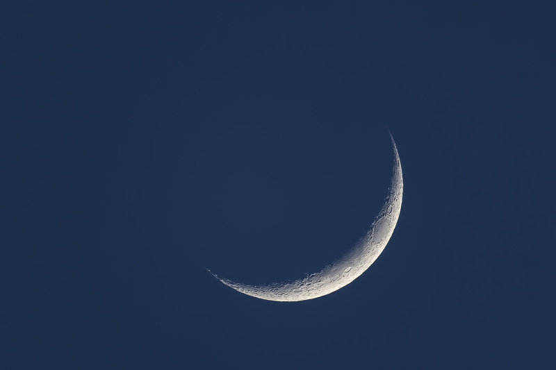6/2/2022  Waxing Crescent Moon  Illumination: 8%