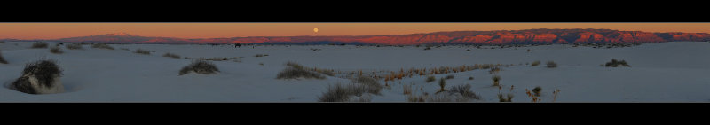 Moonrise over the White Sand