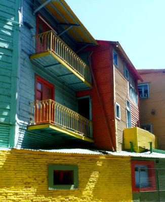 Coloured houses in La Caminita