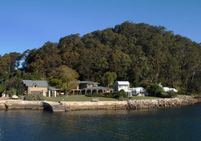 Waterfront houses at Wagstaffe