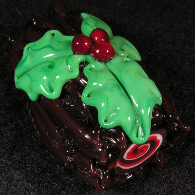 Yule Log  Size: 1.66  Price: SOLD 