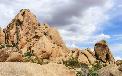 Rock jumble near Split Rock in Joshua Tree National Park