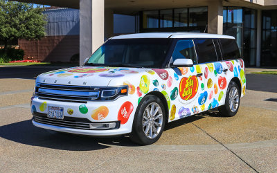 Jelly Belly Bean SUV parked in front of the Jelly Belly Factory