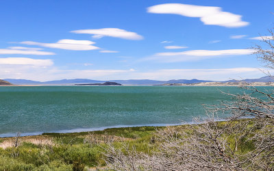 High clouds over Negit and Paoha Islands in Mono Lake 