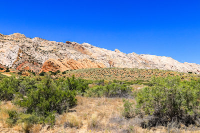 Limestone range as seen from the Strike Valley on the east side of Capitol Reef National Park